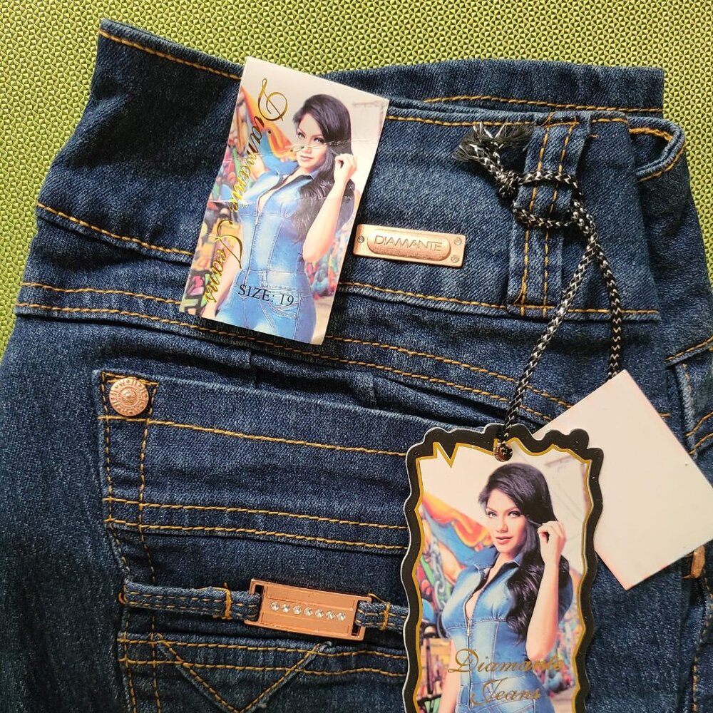 plus size destroyed butt lift Colombia Jeans size 21 skinny stretch indigo navy